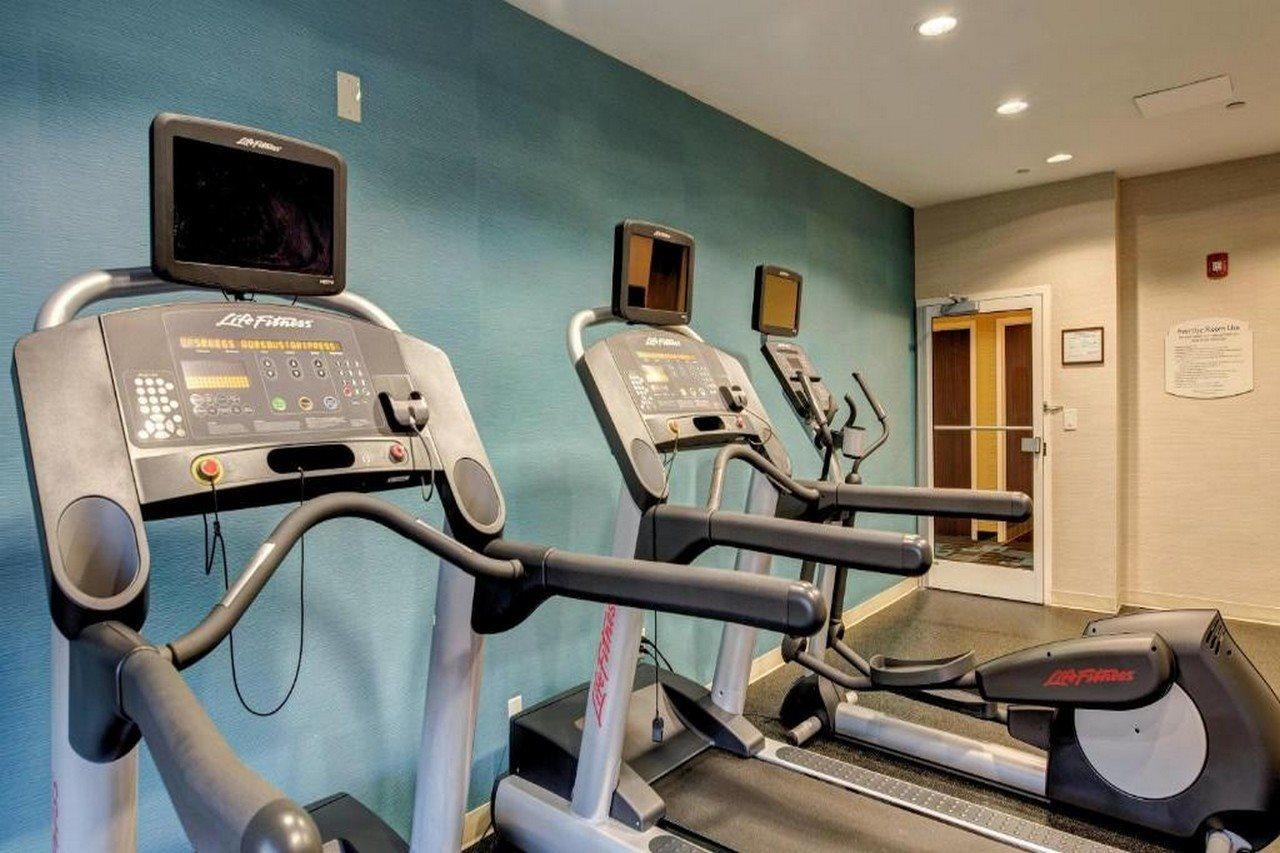Fairfield Inn And Suites By Marriott Potomac Mills Вудбридж Экстерьер фото