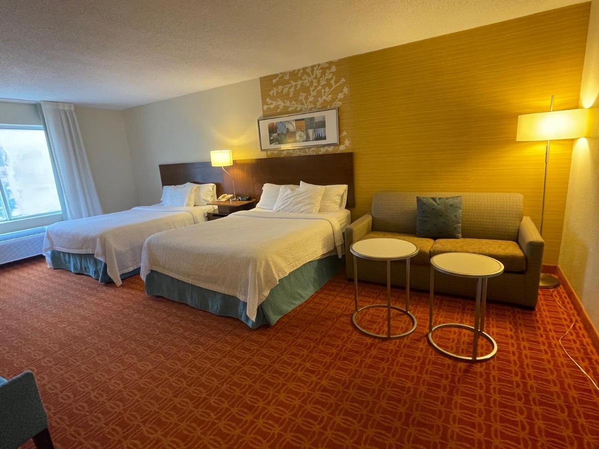 Fairfield Inn And Suites By Marriott Potomac Mills Вудбридж Экстерьер фото