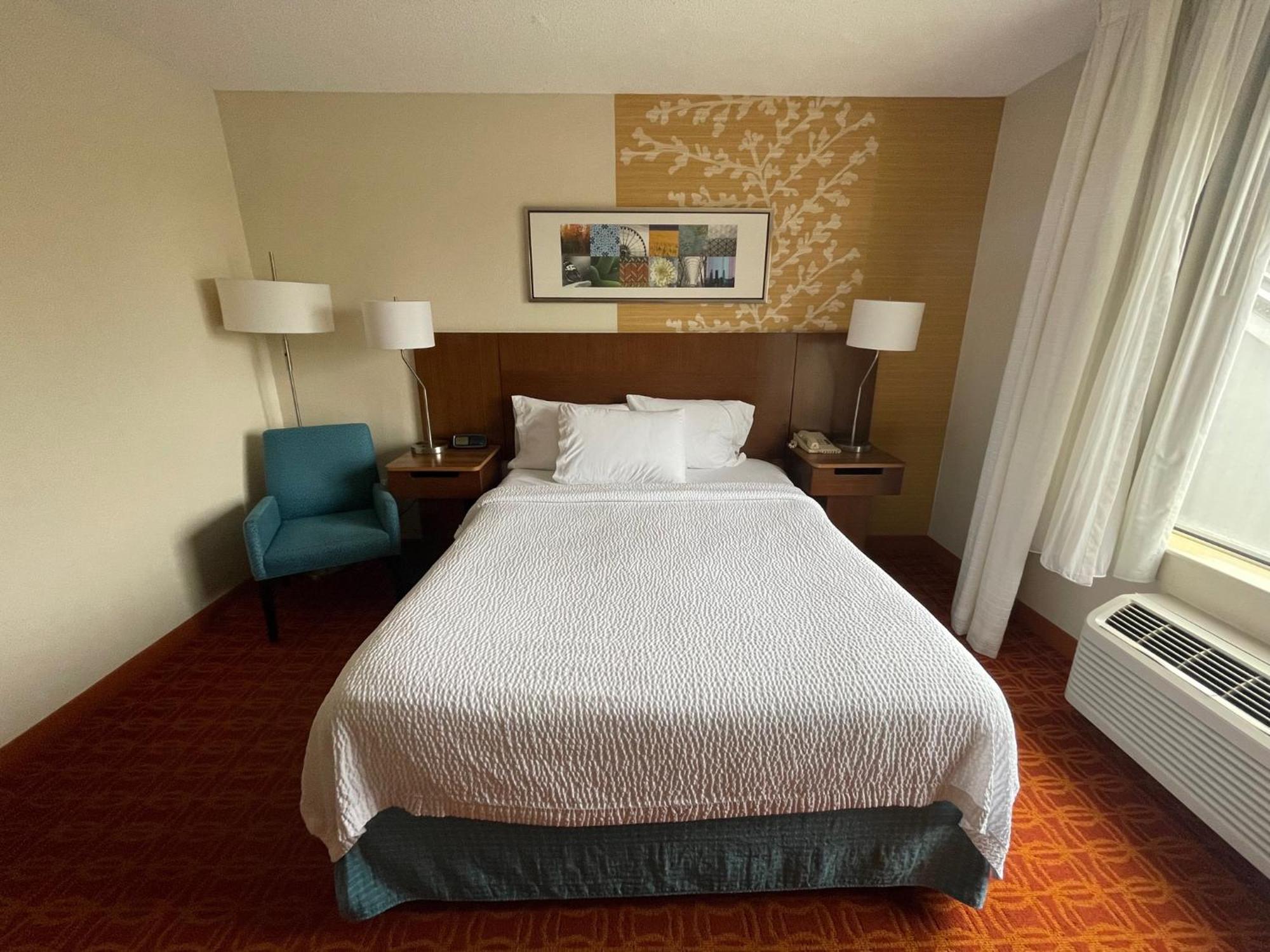 Fairfield Inn And Suites By Marriott Potomac Mills Вудбридж Экстерьер фото