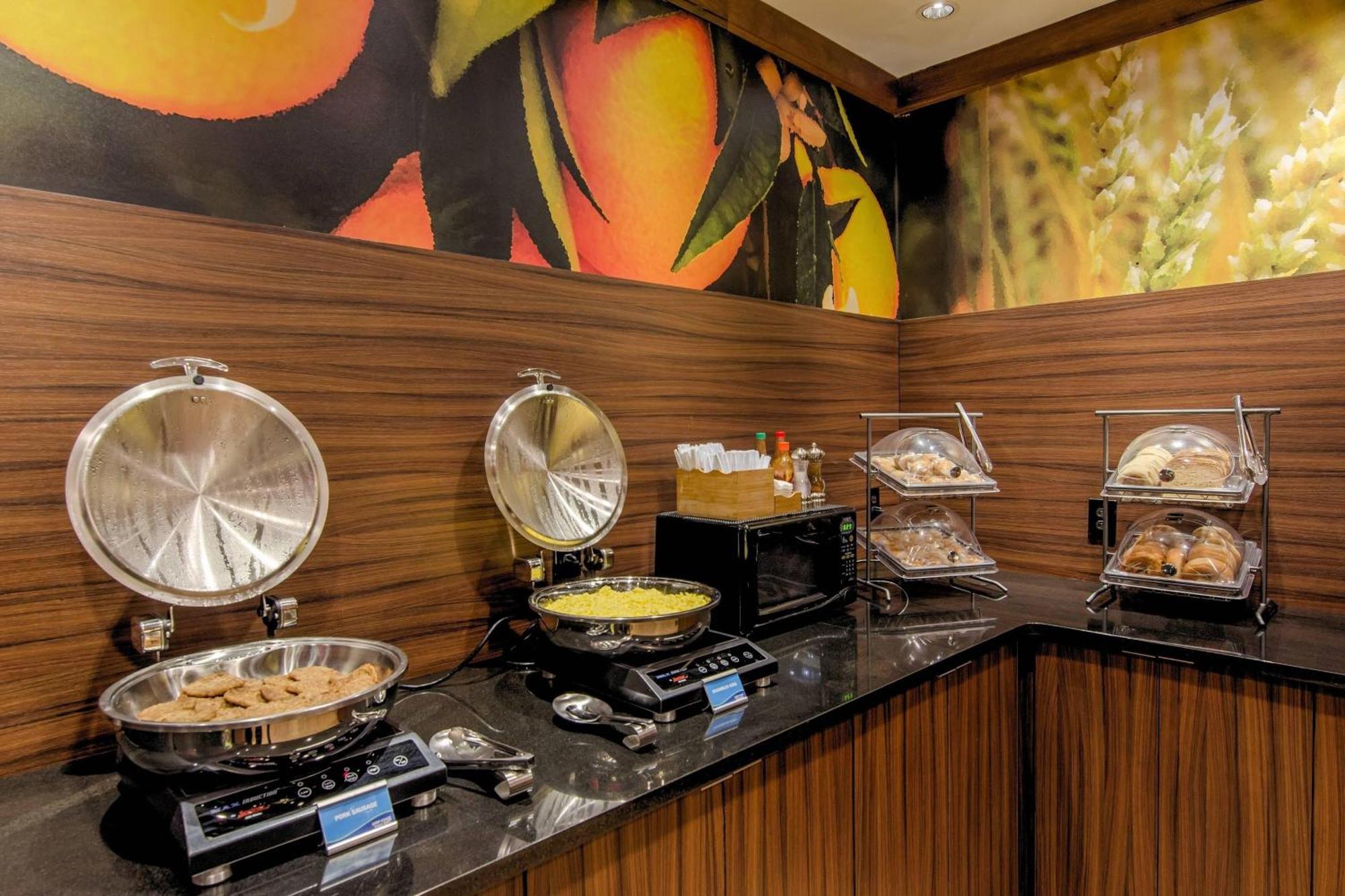 Fairfield Inn And Suites By Marriott Potomac Mills Вудбридж Экстерьер фото