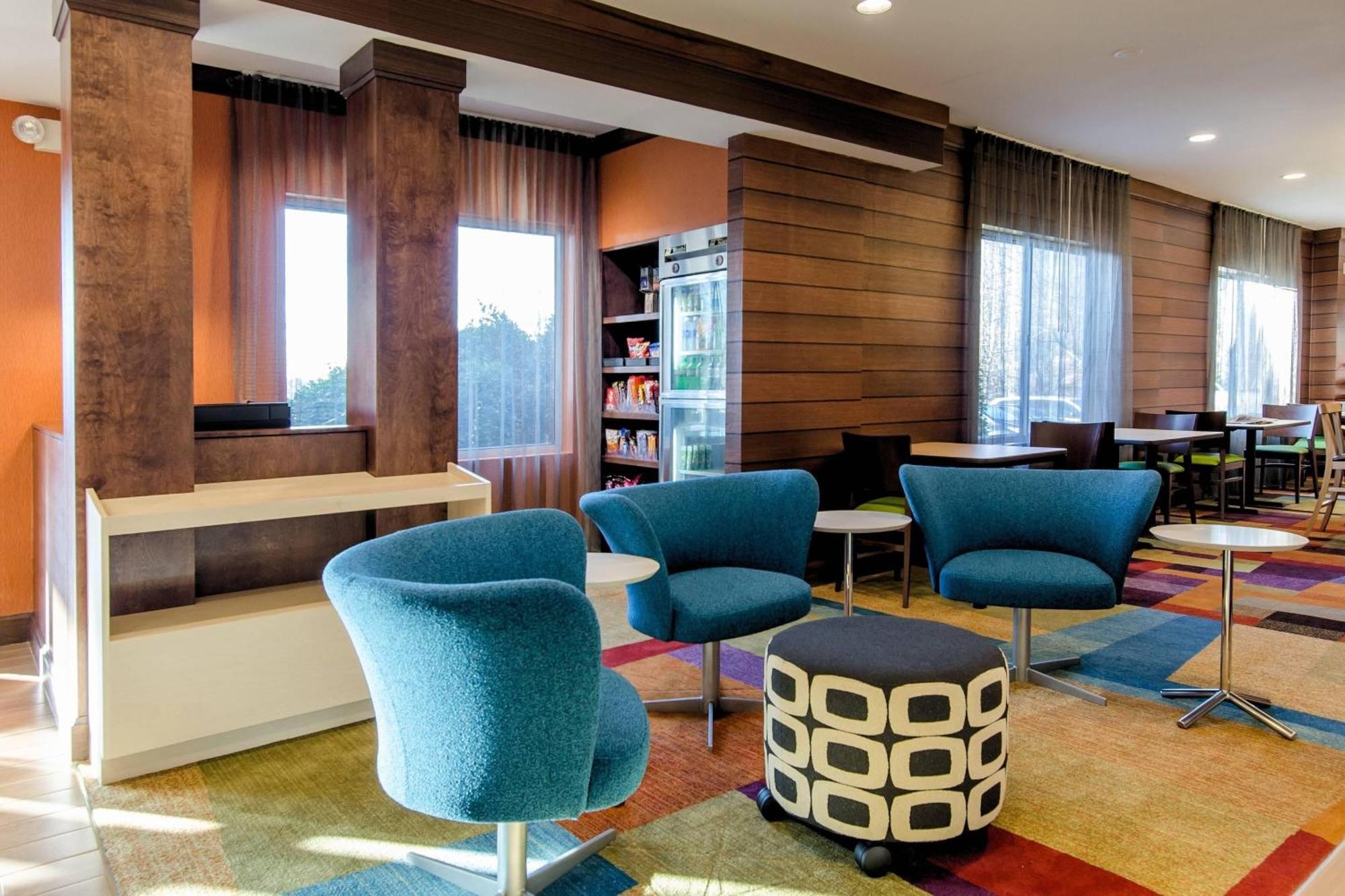 Fairfield Inn And Suites By Marriott Potomac Mills Вудбридж Экстерьер фото