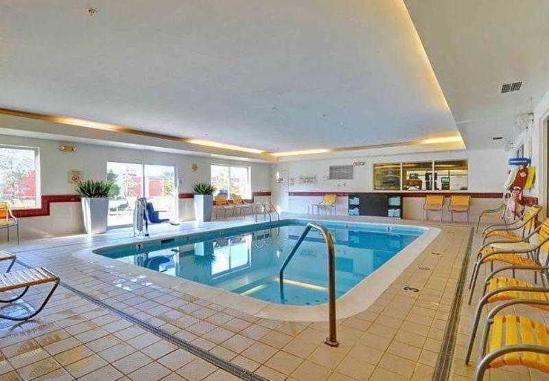 Fairfield Inn And Suites By Marriott Potomac Mills Вудбридж Экстерьер фото